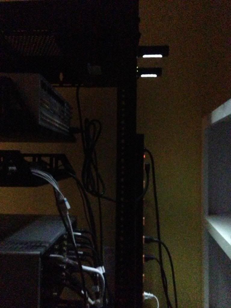 racklights_zps76b24a8d.jpg