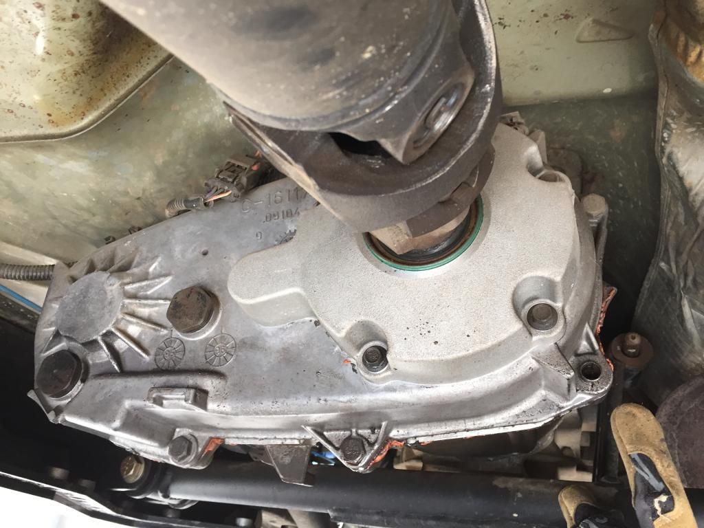 TJ 231 Transfer Case Bolt Size Pirate 4x4