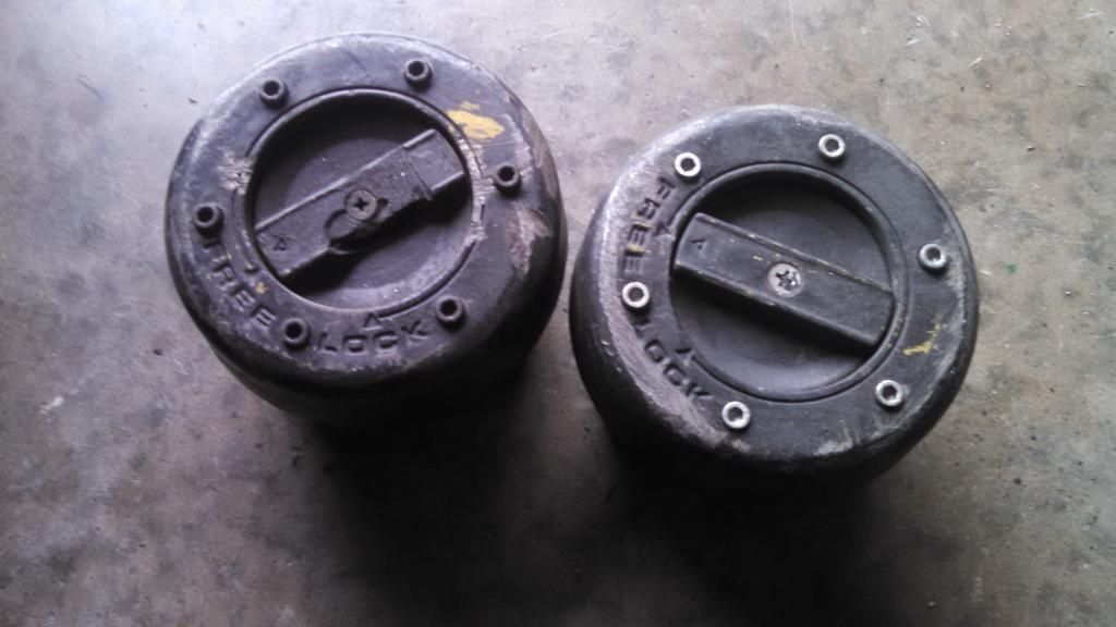 Dana 60 stock locking hubs. Pirate 4x4