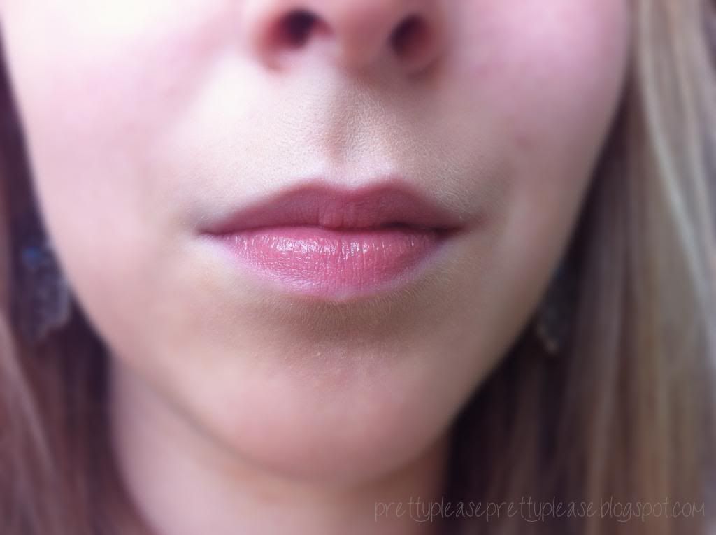 Patisserie Lipstick by Mac Swatch