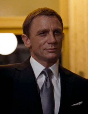 Craig%20Bond%20smirk_zpsf0v2rj3y.jpg