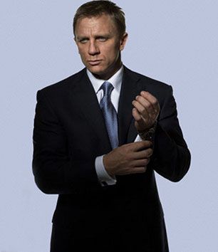 Craig%20Bond%20suit%20small_zpszqu6feew.jpg