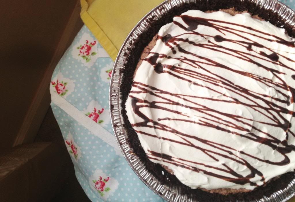  BeeStew no-bake chocolate cream pie